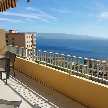 Apartment Daniella - Terrace Sea View Spacious - By Tgb *